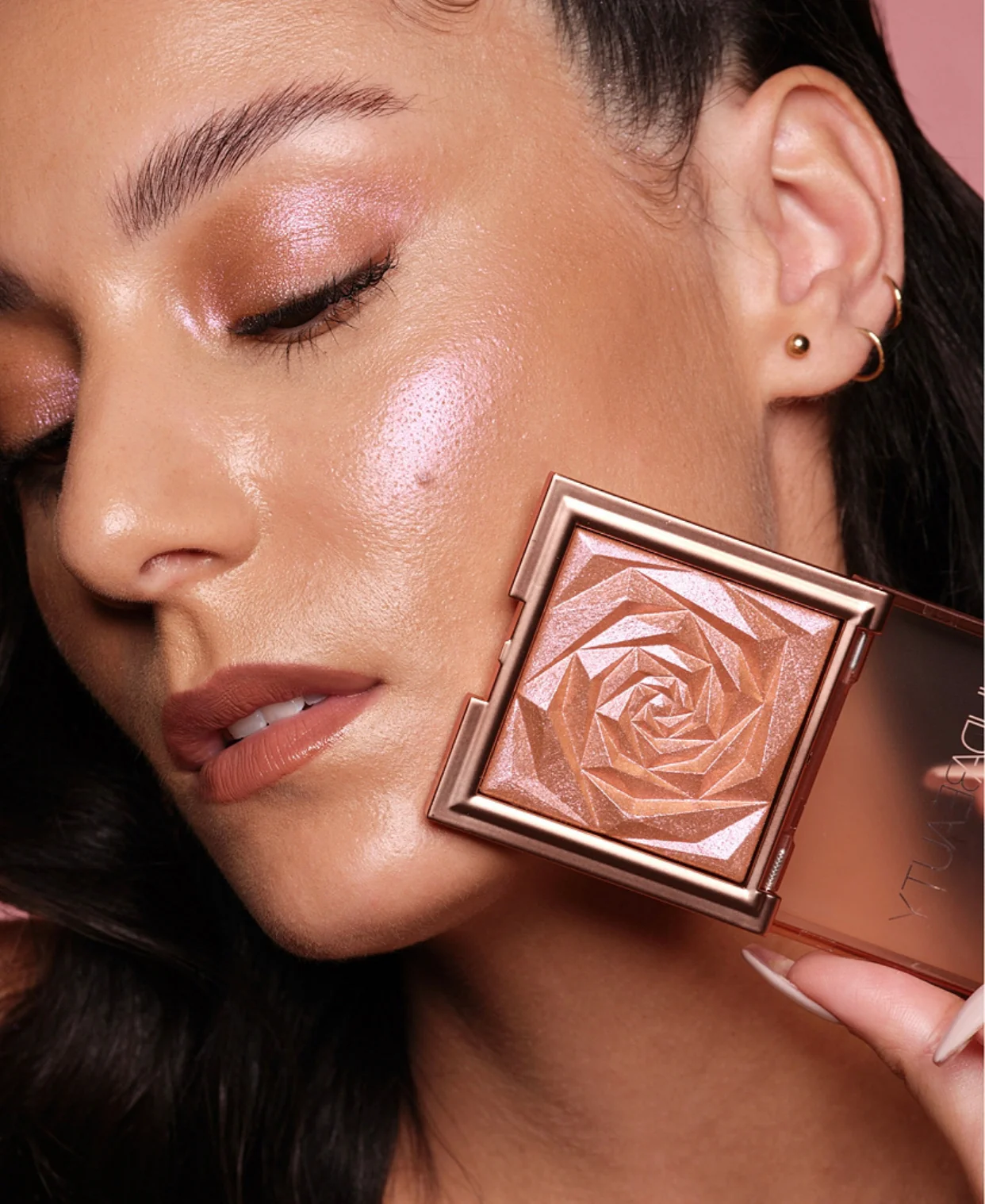 Huda Beauty NYMPH Blush - Image 2